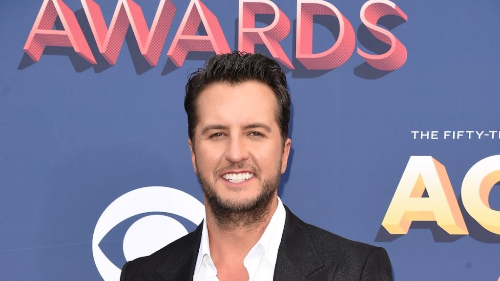 Luke Bryan Addresses Misconceptions About Sister’s Tragic Death