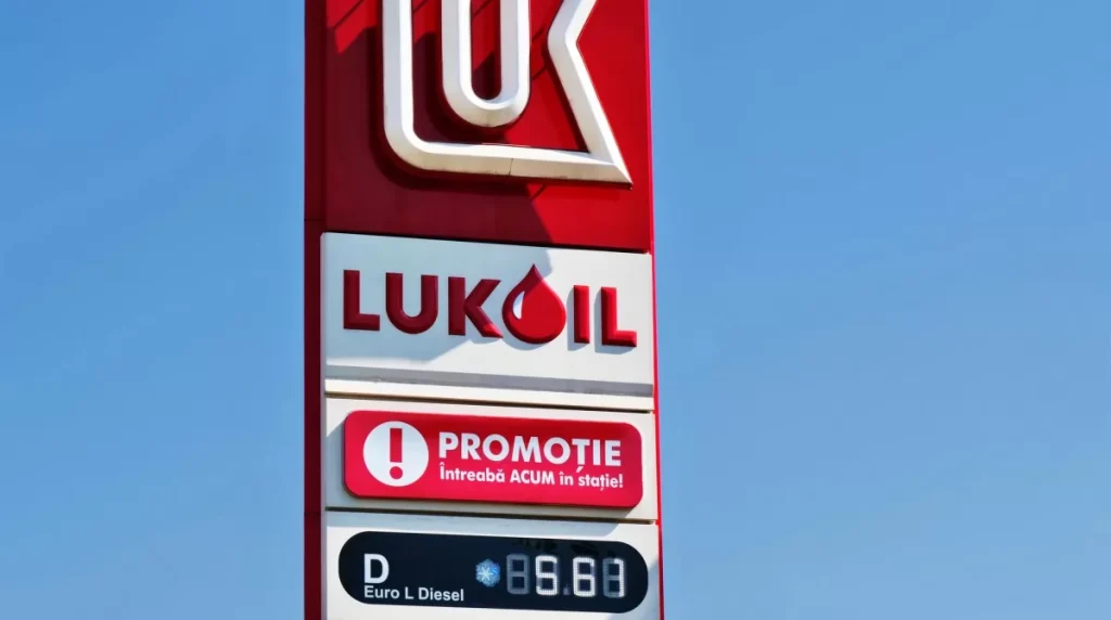 US Sanctions Against Lukoil Already Showing Effects, Says Disinformation Counteraction Center