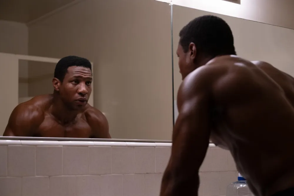 Media Criticism Resurfaces as Jonathan Majors Controversy Impacts ‘Magazine Dreams’ Release