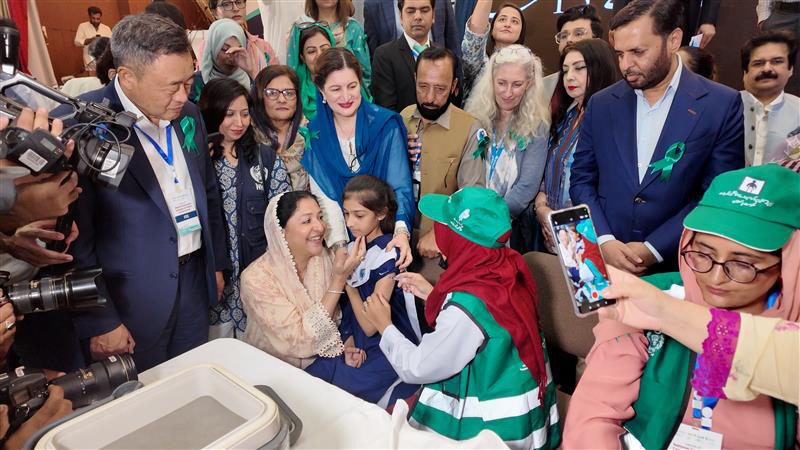 Pakistan’s Cervical Cancer Campaign Confronts Global Misinformation Challenge