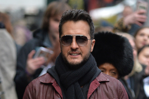 Luke Bryan Clarifies Details Surrounding Sister’s Death