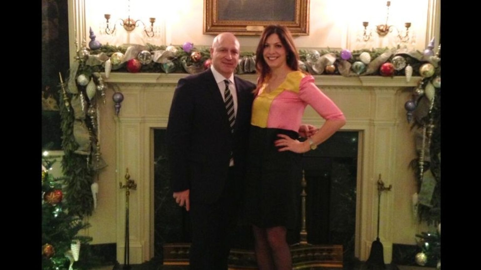 Fact Check: Viral Photo Claimed to Show Tom Colicchio and Wife in White House – What’s the Truth?
