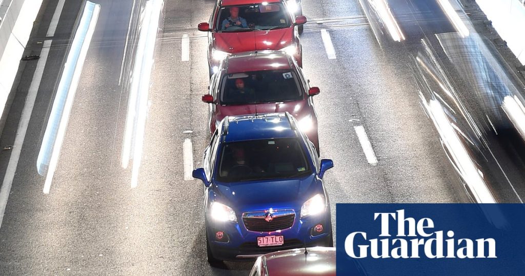 AI-Generated False Claims About Australian Road Rules on Headlights Spread Through Google