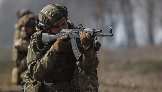 Russian Propaganda Falsely Claims ‘Abuse’ in Ukrainian Army over Drinking Incidents