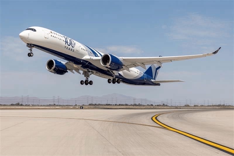 Delta Pilots Raise Privacy Concerns Over Airline App’s Access to Personal Data