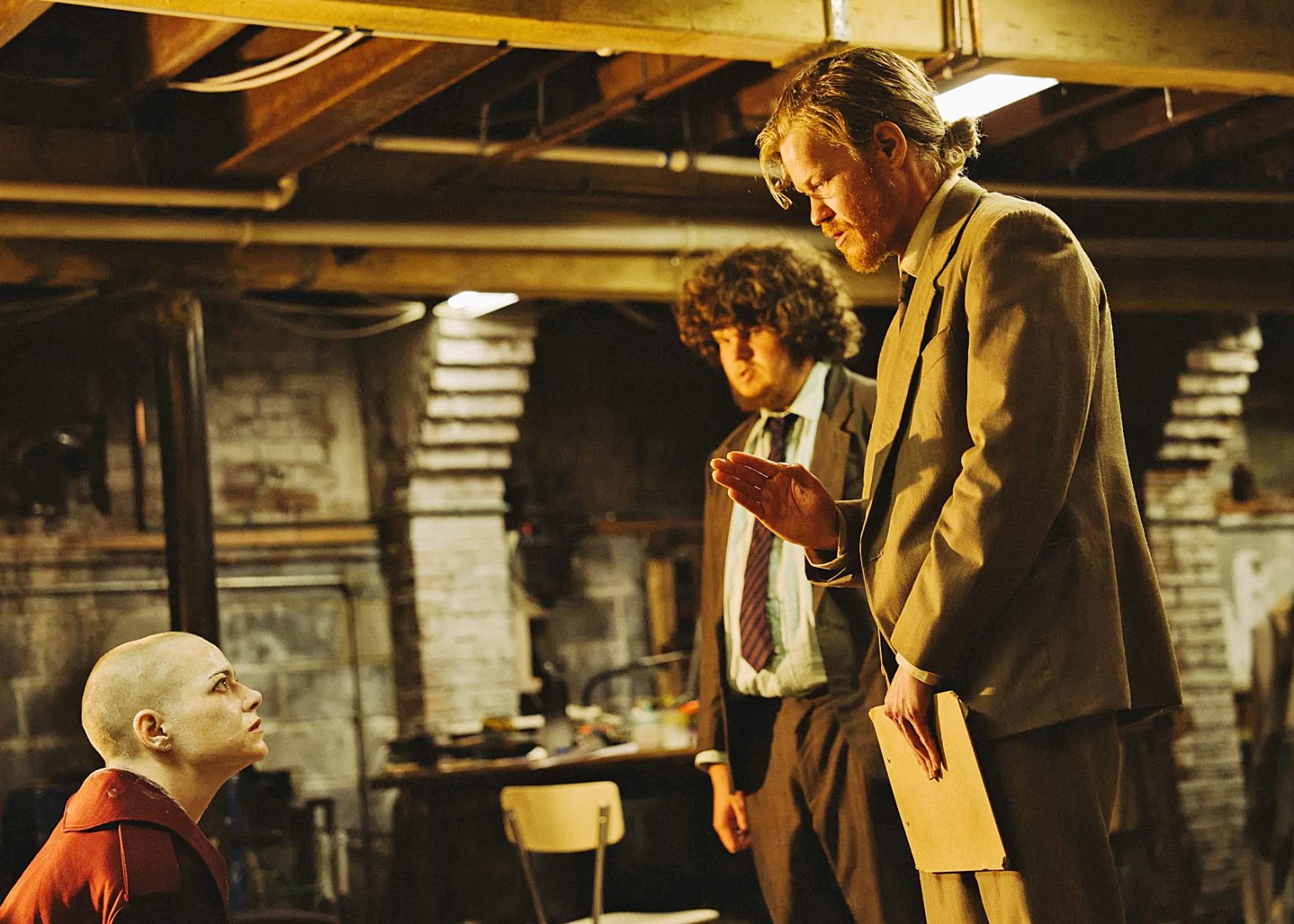 Bugonia: A Paranoia-Fueled Black Comedy Explores Misinformation and Conspiracy