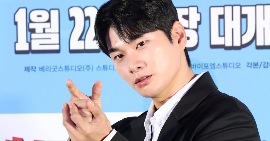 Lee Yi-kyung’s Accuser Reverses Stance, Claims to Have Proof