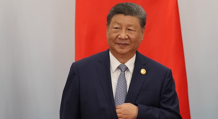 Chinese Government Likely Benefiting from Current Situation, Analysts Suggest