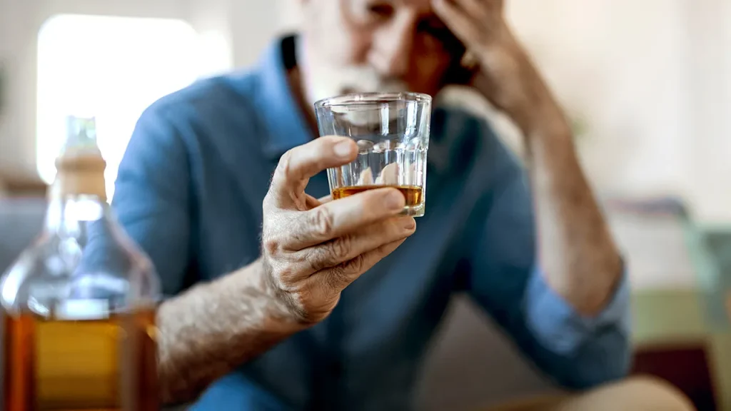 Study Finds Increased Stroke Risk Linked to Specific Alcohol Consumption Levels