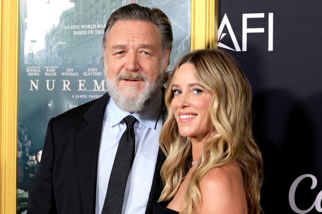 Russell Crowe Corrects Misreported Age Gap with Girlfriend