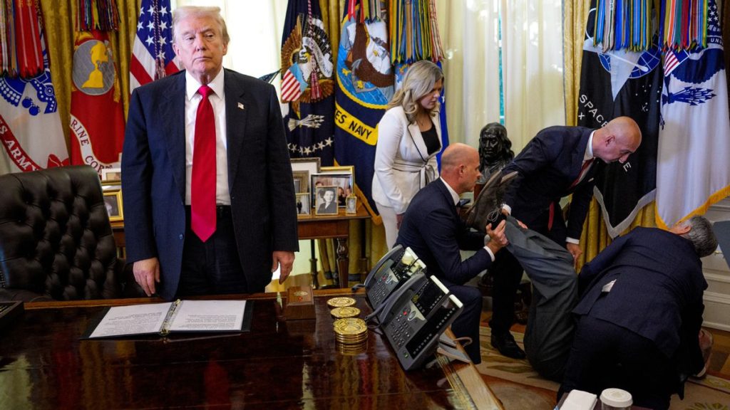Fact Check: Photo Captures Trump Observing Man Who Fainted During White House Press Conference