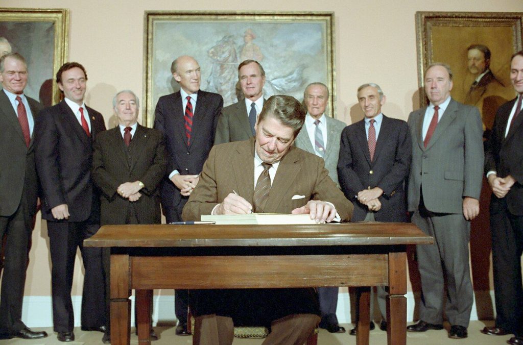 Reagan Signed Law Mandating Emergency Care for Undocumented Immigrants: Understanding the Legislation