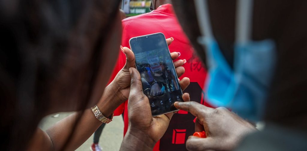 Disinformation Expert Shares Three Safety Tips for Navigating Fake News and Questionable Influencers