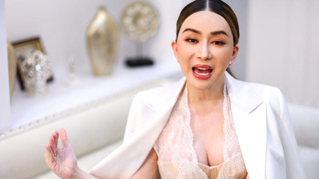 Thai Court Issues Arrest Warrant for Miss Universe Co-owner in Fraud Case