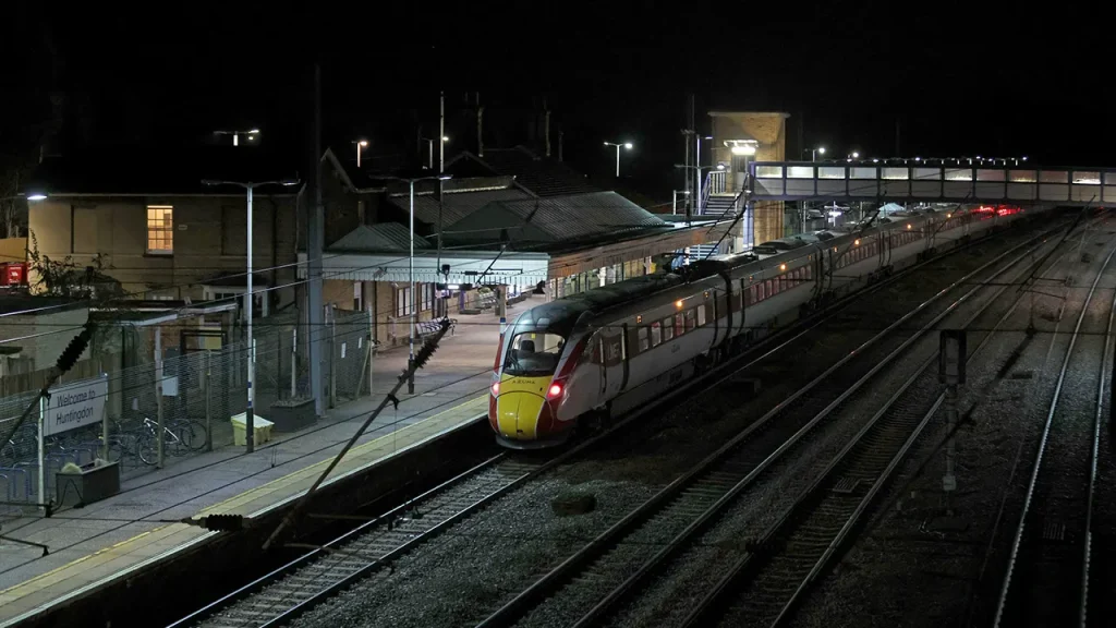 Multiple People Stabbed in UK Train Attack Near Cambridge, Two Suspects Arrested