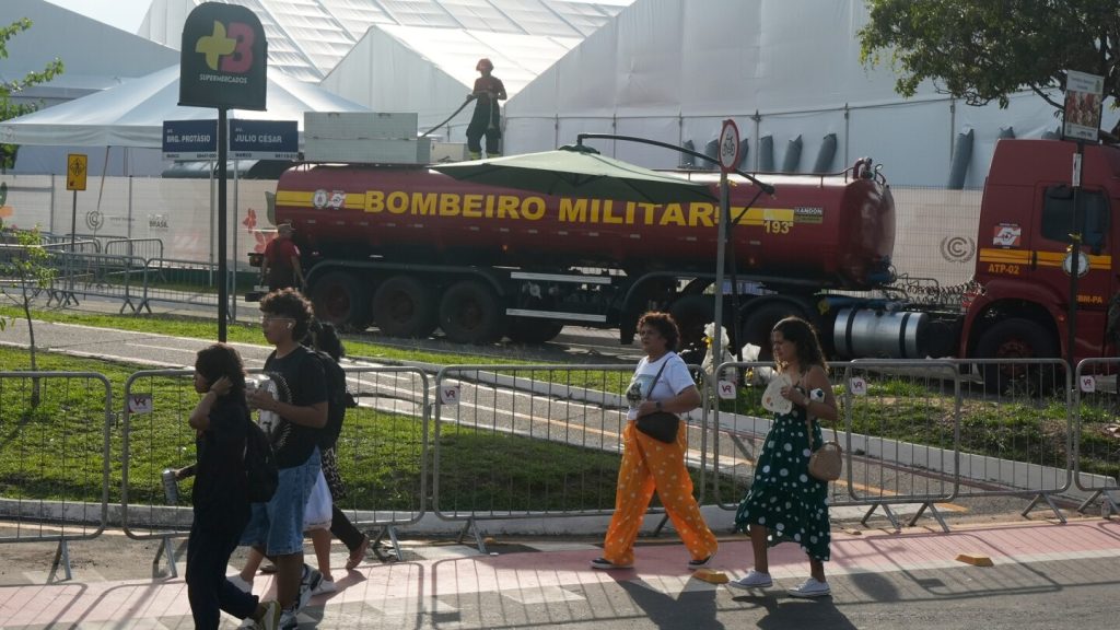 Fire disrupts UN climate talks just as negotiators reach critical final days