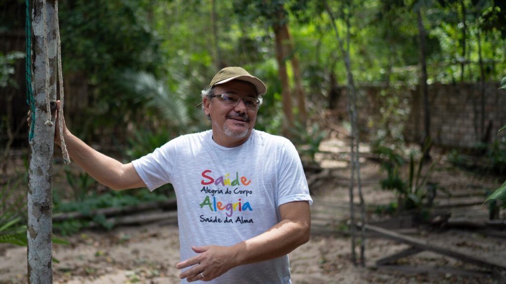 Brazilian environmentalist gets funded by DiCaprio after false forest fire accusation by Bolsonaro