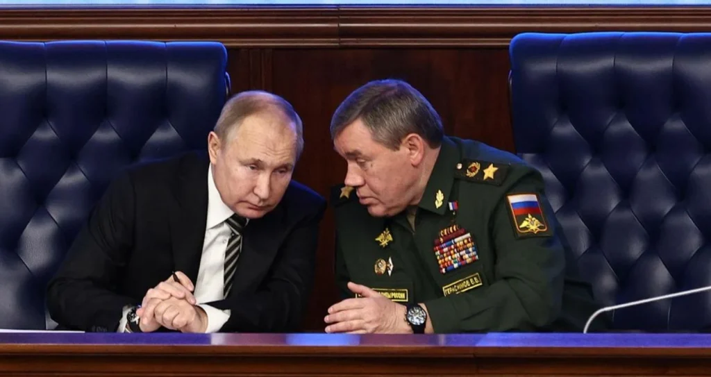 Russian Military Leaders Misleading Putin About Kupyansk Situation, Says Disinformation Center