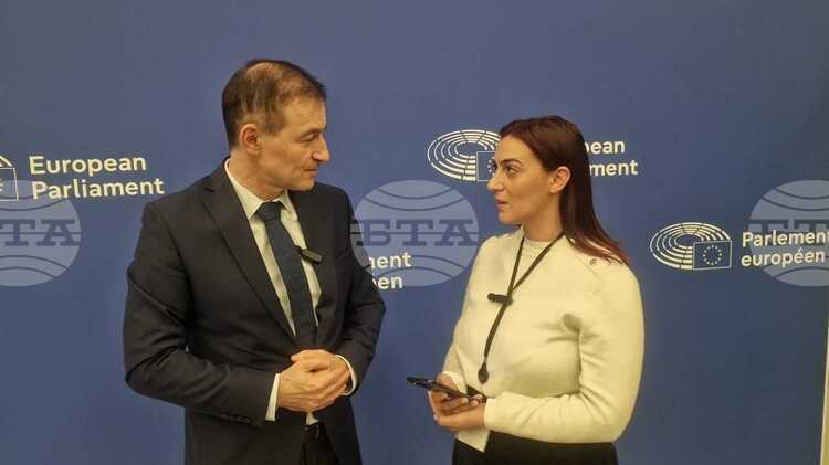 Bulgarian MEP Kovatchev Urges Stronger EU Measures Against Disinformation