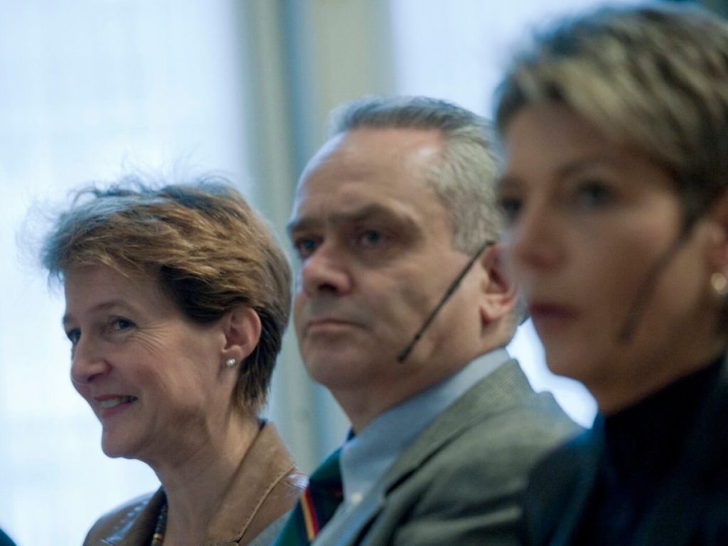 Former Swiss Intelligence Officer to Appeal EU Sanctions Over Pro-Russia Propaganda