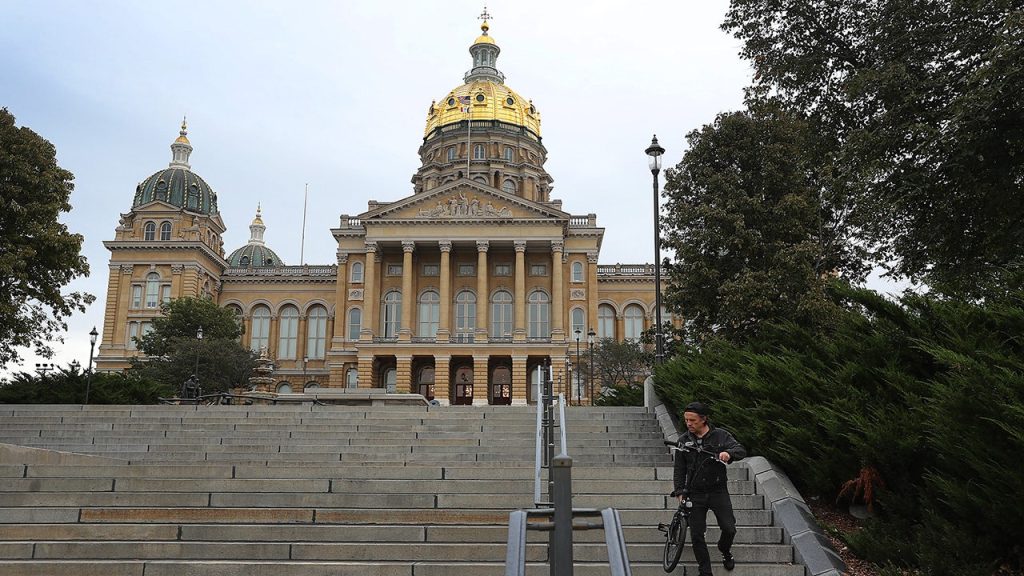 Republicans Seek Iowa Senate Supermajority in Tuesday Special Election