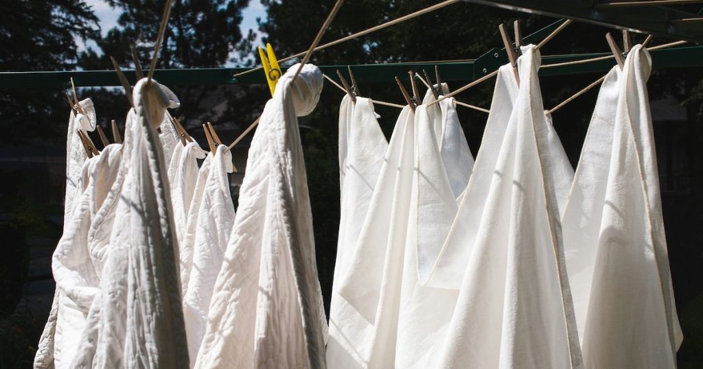 False Claim: Government Fines for Outdoor Laundry Debunked by Full Fact