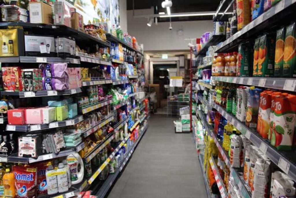 Unveiling the “Food Facts” Initiative: Combating Disinformation in Nutrition