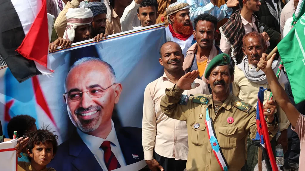 Yemen Separatists Capture Strategic Oil Region, Call for US Alliance Against Houthi Forces