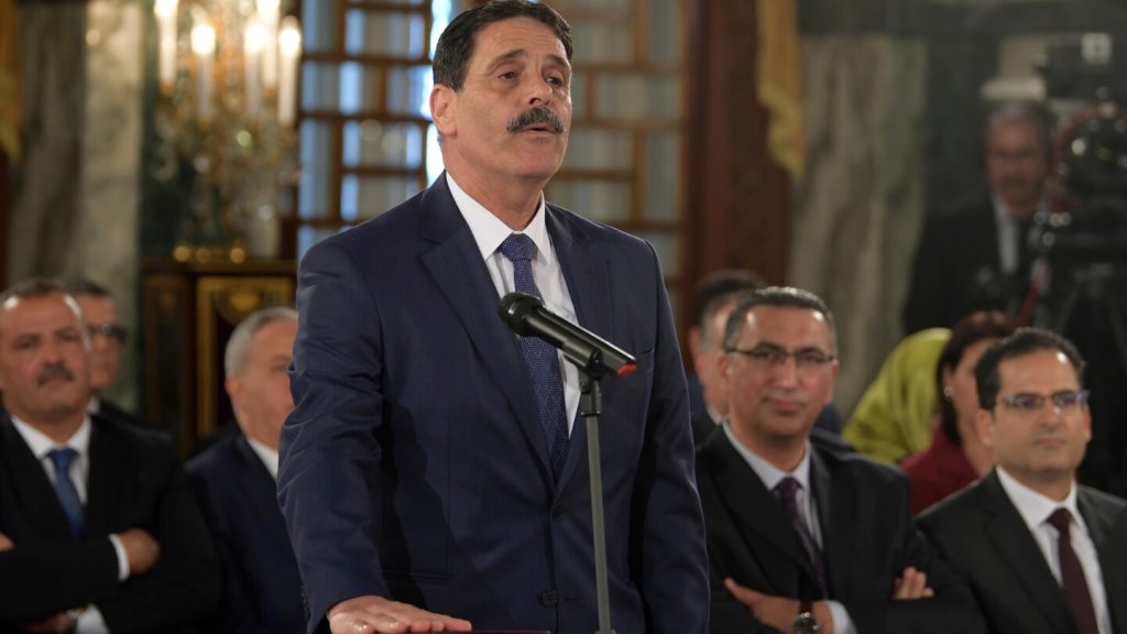 Tunisian police detain leading human rights defender as crackdown on critics widens