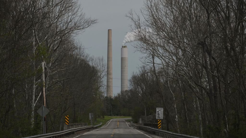 ‘Trump’s EPA’ in 2025: A fossil fuel-friendly approach to deregulation