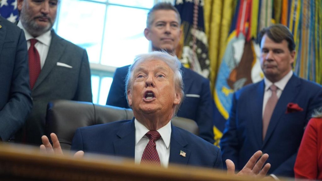 ‘They’ve destroyed our country:’ Trump doubles down on his attacks on Somalis in the U.S.