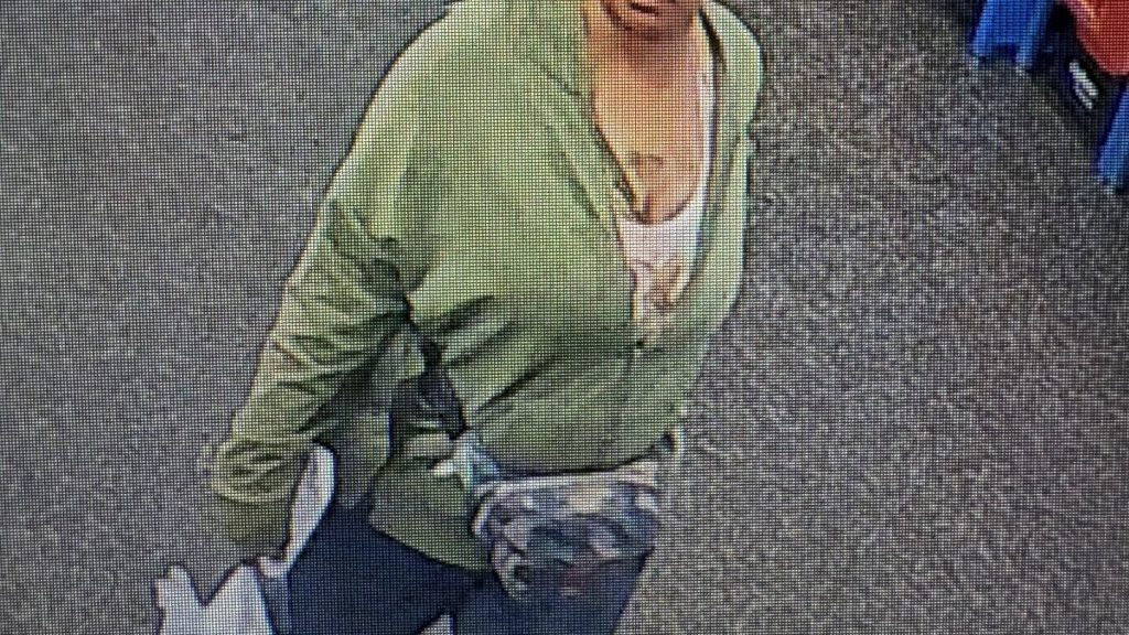 Texas woman arrested for hiding razor blades in loaves of bread at Mississippi Walmart stores