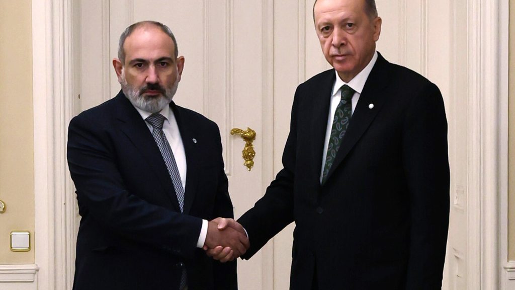 Turkey and Armenia agree to simplify visa procedures to normalize ties