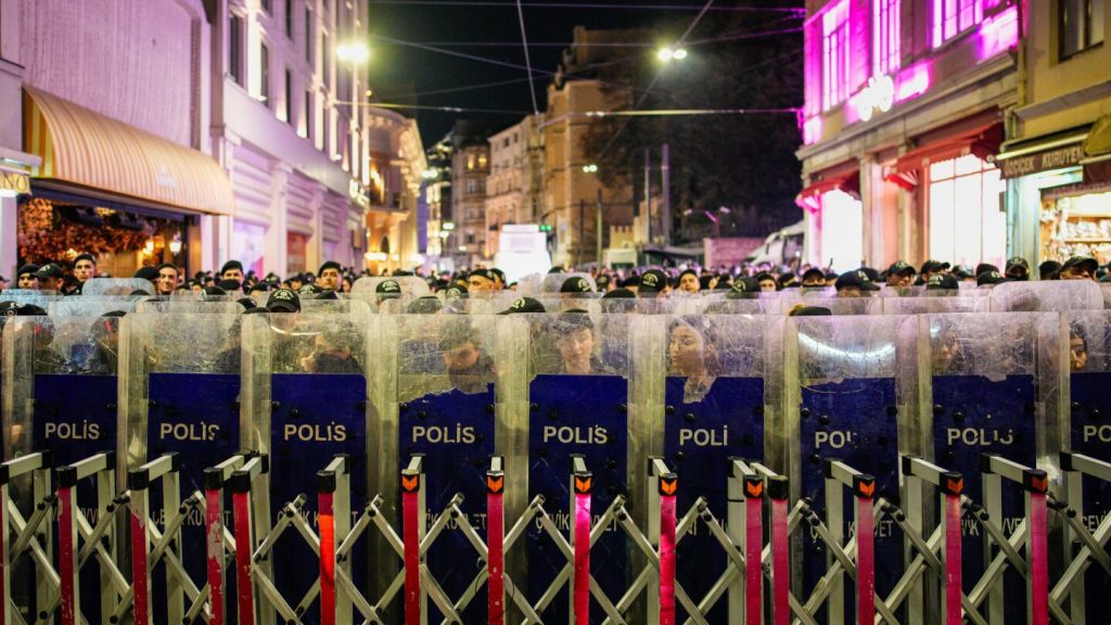 Turkish police officer dies from gunshot wounds suffered in Istanbul drug raid