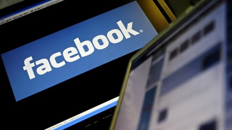 Facebook Faces Accusations of Hosting Islamic State Propaganda