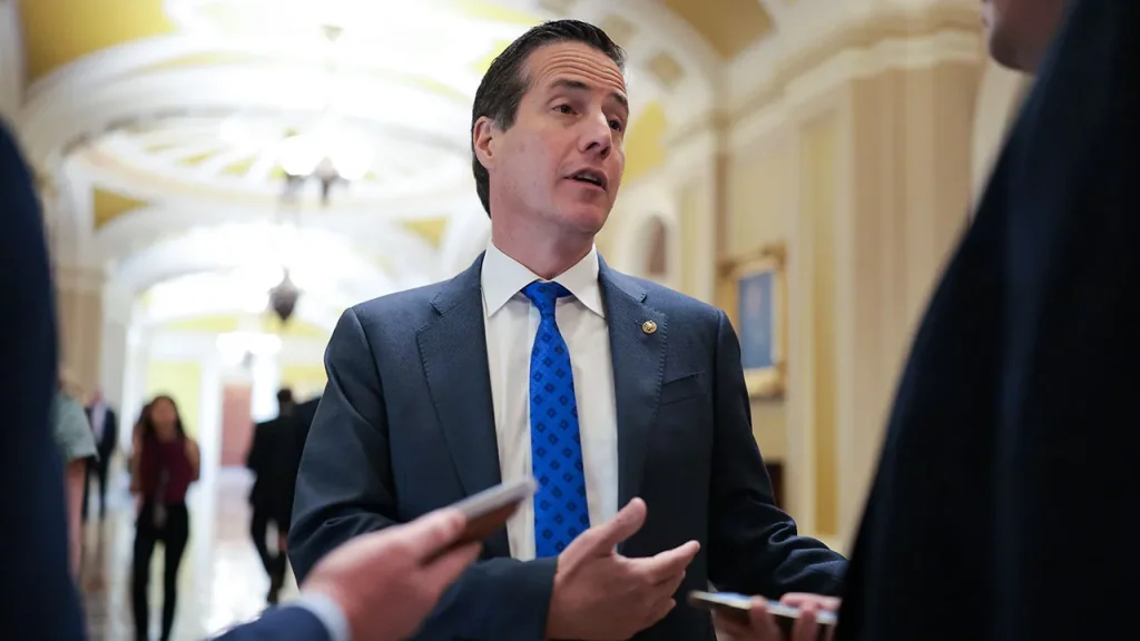 Republican Negotiator Outlines Bipartisan Obamacare Fix as Abortion Issue Remains Unresolved