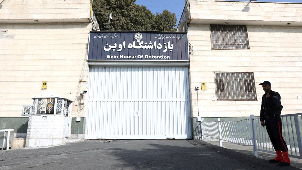 US Hostages in Iran Face Heightened Risk as Protests Spread, Experts Warn Numbers May Be Higher Than Estimated