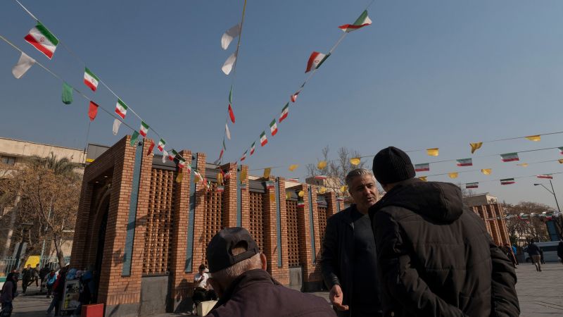 Iran Cautious of US Military Action Amid Historical Tensions