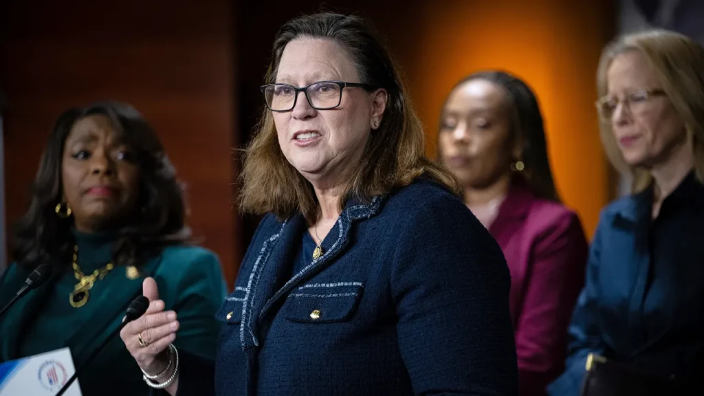 House Democrat Supports Limiting DHS Funding After ICE-Involved Shooting in Minnesota