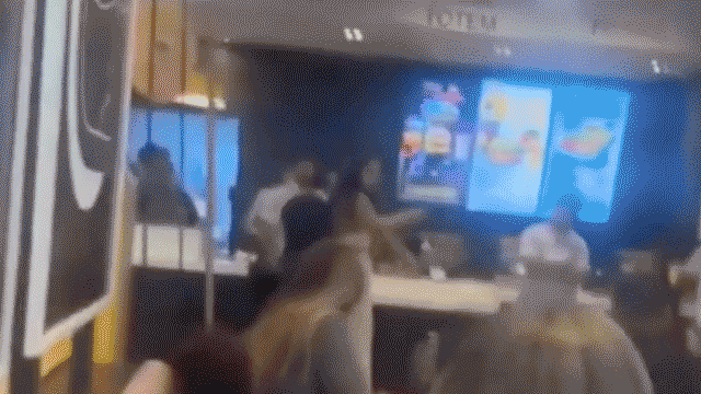 McDonald’s Customer Assaults Employee with Flying Kick During Restaurant Altercation