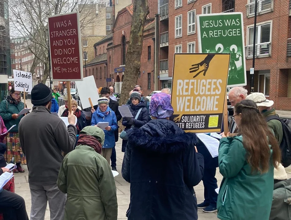 Vigil for Border Crossing Victims Challenges Home Office ‘Propaganda of Fear’