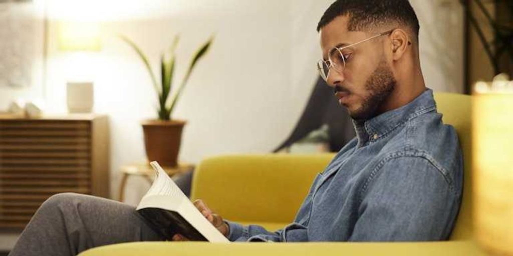 Deep Reading: Building Critical Thinking Skills to Combat Misinformation