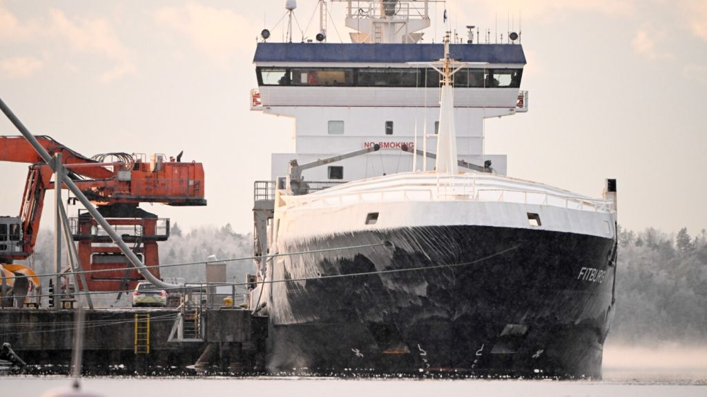 Police in Finland arrest 2 members of cargo ship’s crew in connection with damage to undersea cable