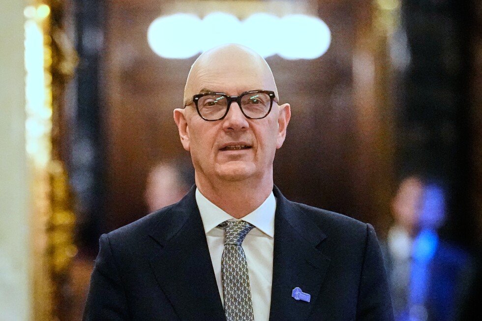 France’s finance minister demands tech firm Capgemini explain ICE contract