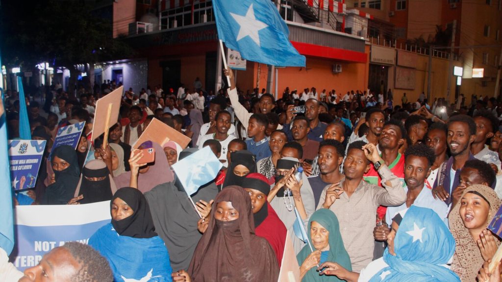 Hundreds in Somalia’s capital protest Israel’s recognition of breakaway territory of Somaliland