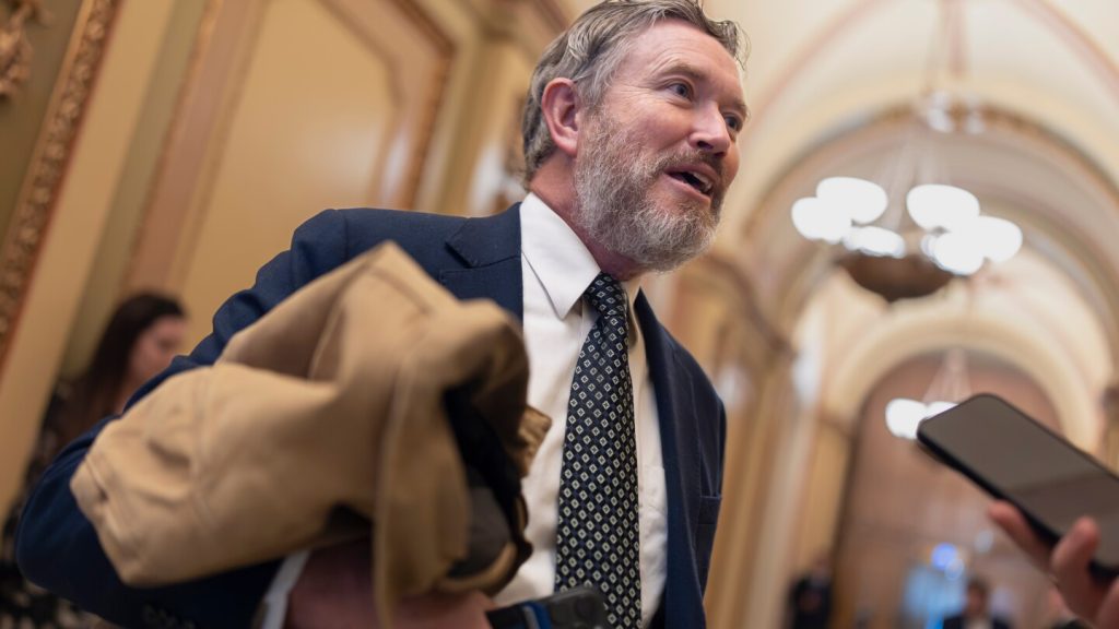 Military action in Venezuela emerges as an issue in a closely watched GOP primary in Kentucky