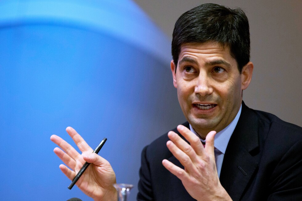 Who is Fed chair nominee Kevin Warsh?