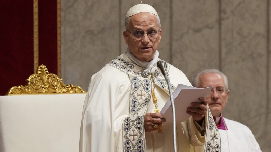 Pope asks that Rome welcome foreigners as he closes out 2025