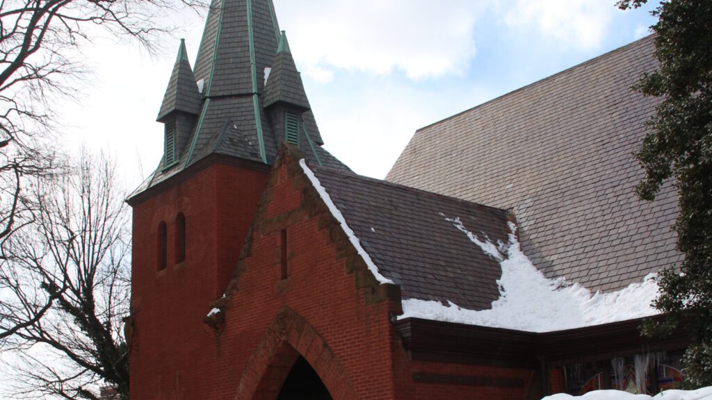 Christian Nationalist Rhetoric Diverts Attention from Key Issues