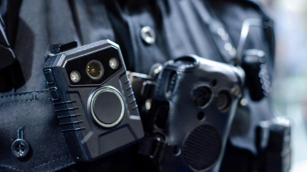 Federal Officers in Minneapolis to Wear Body Cameras Following Deadly Shootings, Orders Kristi Noem